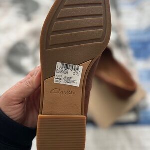Clark’s Pure Belle Shoes size 7.5 wide women’s in dark tan